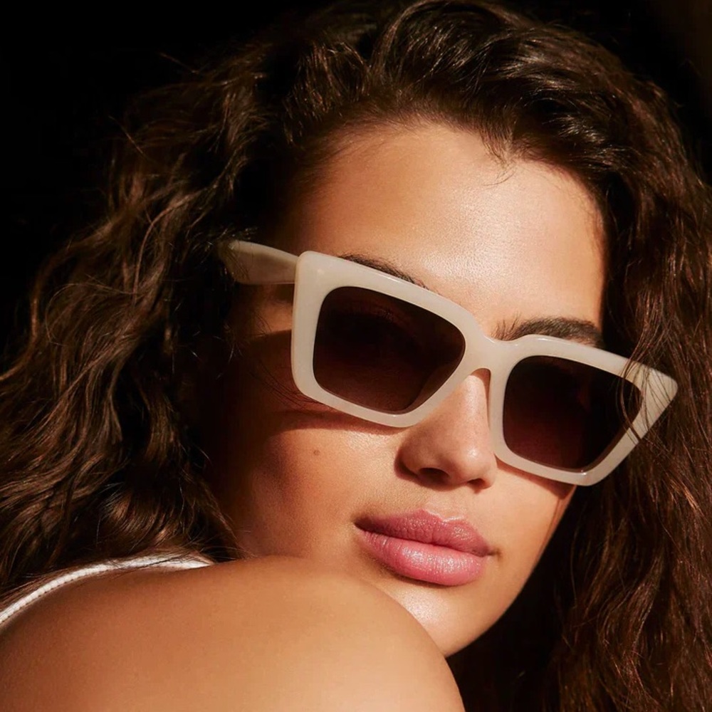 Z Supply Feel Good Square Cateye Sunglasses in Sandstone NWT | Polarized